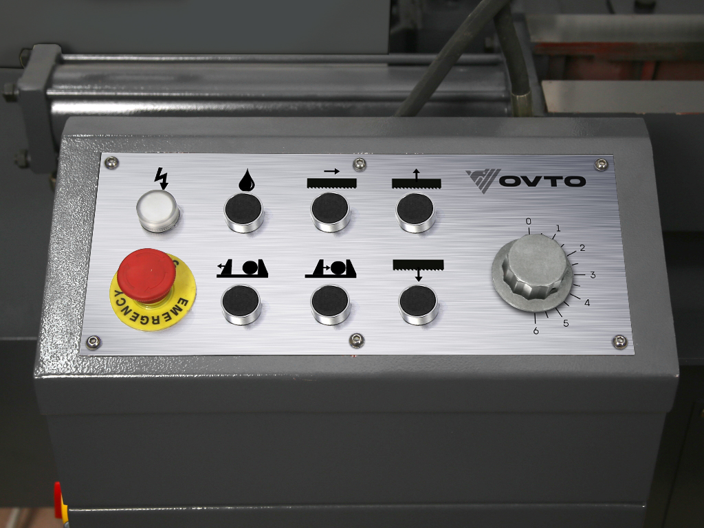 Двухколонный горизонтальный ленточнопильный станок OVTO LC-300A