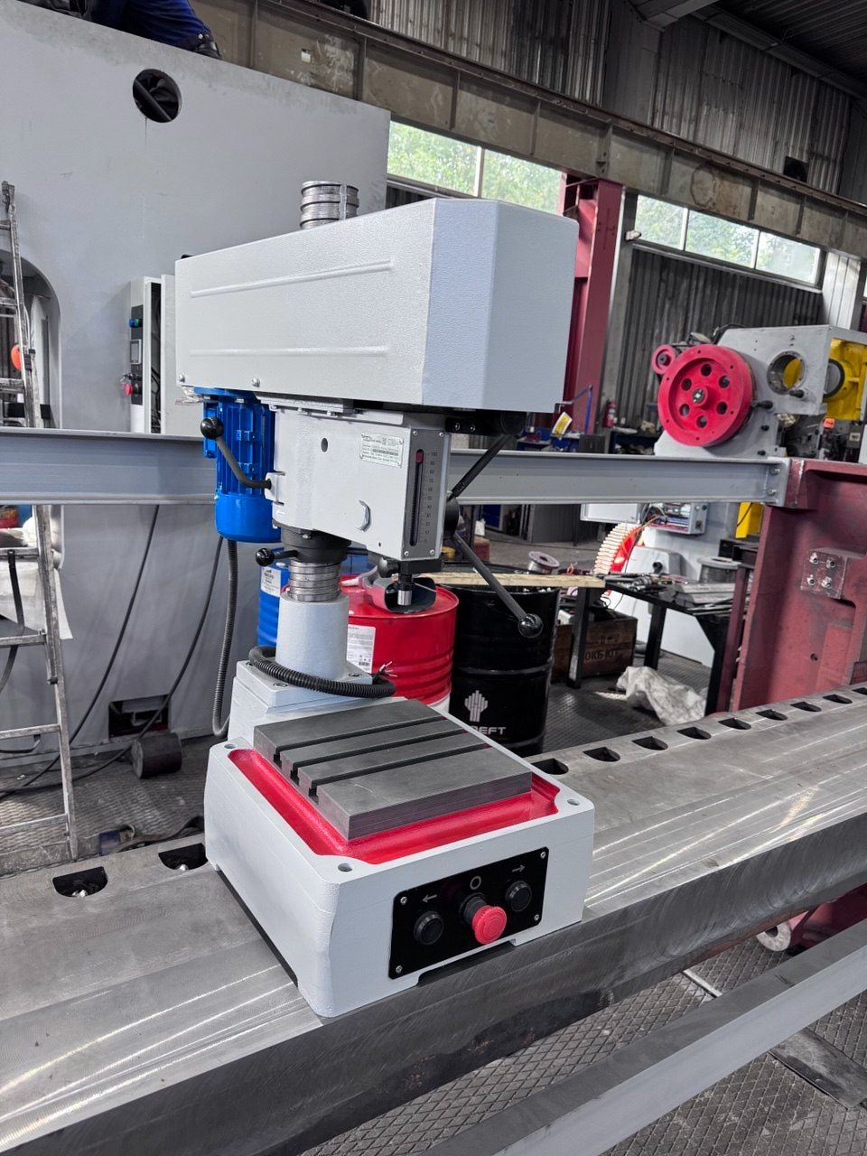 Настольно-сверлильный станок 2М112 исп. 1 Настольно-сверлильный станок 2М112 исп. 1